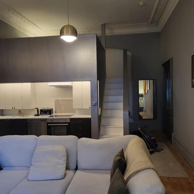 5 Luxury Spacious Loft - Prime Location - Comfortable Bed & Sofa 布赖顿 外观 照片
