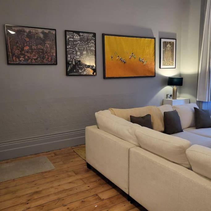 5 Luxury Spacious Loft - Prime Location - Comfortable Bed & Sofa 布赖顿 外观 照片